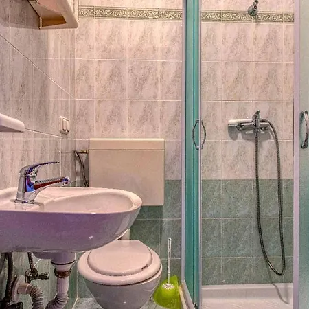 Vesna 4 With Terrace Rovinj