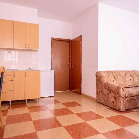 Vesna 4 With Terrace *